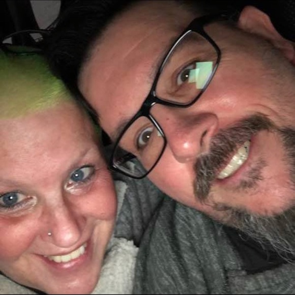 Meet your Posher, Lori - Picture 4 of 7